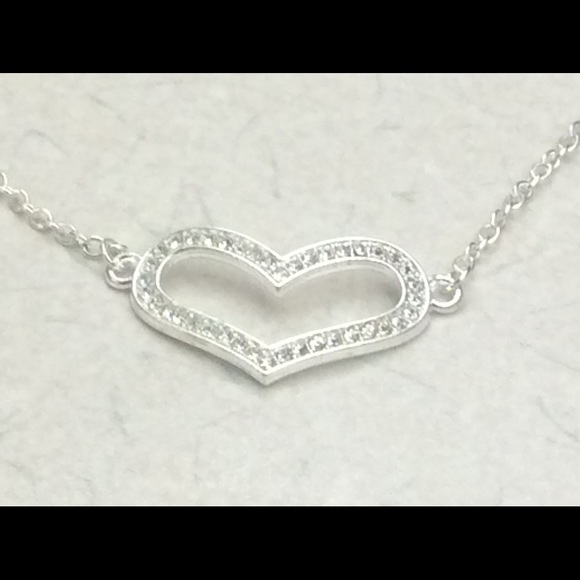 HP - Glamorous Rhinestone Heart Necklace - Picture 5 of 5